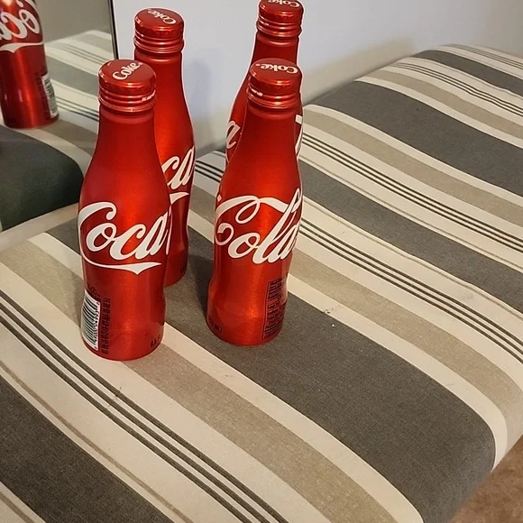 COKE Collectible bottles - Picture 1 of 1